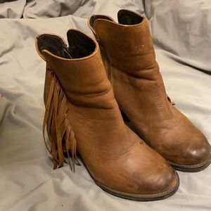 Steve Madden boots